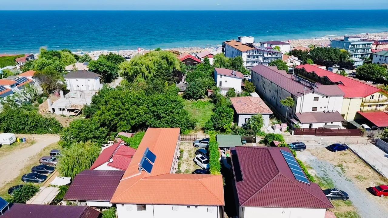 فندق Casa Tudorascu فاما فيكي المظهر الخارجي الصورة